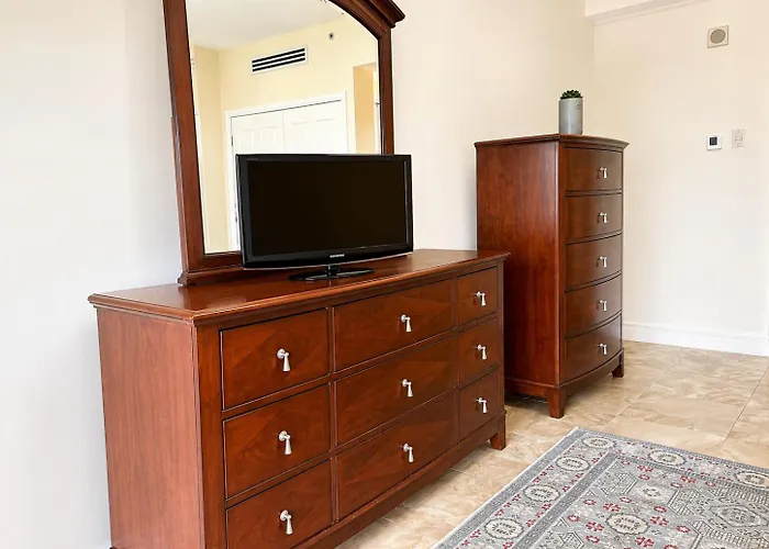 Scenic Three Bedroom Condo